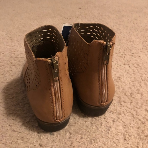 Tan Ankle Boots - Picture 2 of 4
